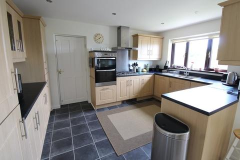 10 Random Close, Keighley, BD22 6LZ