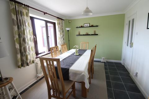10 Random Close, Keighley, BD22 6LZ
