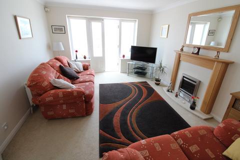 10 Random Close, Keighley, BD22 6LZ