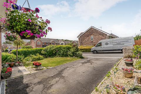 undefined, Willow Close, Pontypridd CF38