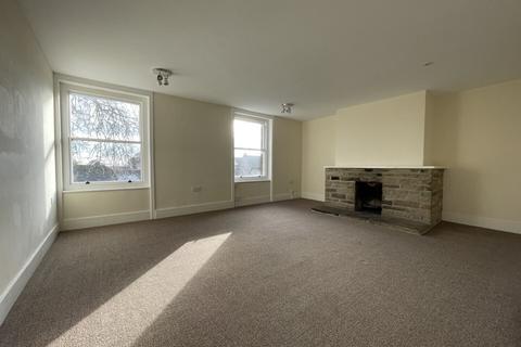 Office to rent, 6 High St Tenterden TN30 6AP