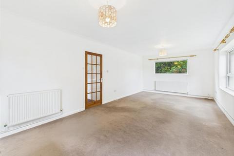 2 bedroom apartment for sale, Warnes Close, Cromer