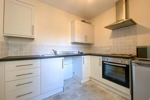 1 bedroom flat to rent, Long Street, Dursley, GL11 4HL