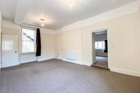 1 bedroom flat to rent, Long Street, Dursley, GL11 4HL