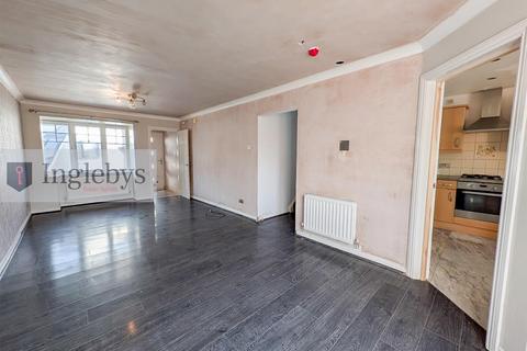 5 bedroom semi-detached house for sale, Trevose Close, Redcar