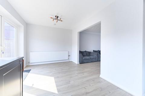 3 bedroom semi-detached house for sale, Framlingham Close, Great Yarmouth