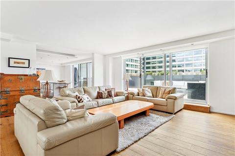 undefined, Rennie Court, 11 Upper Ground, London, SE1