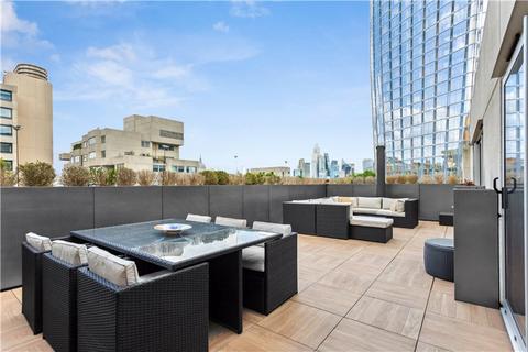 undefined, Rennie Court, 11 Upper Ground, London, SE1