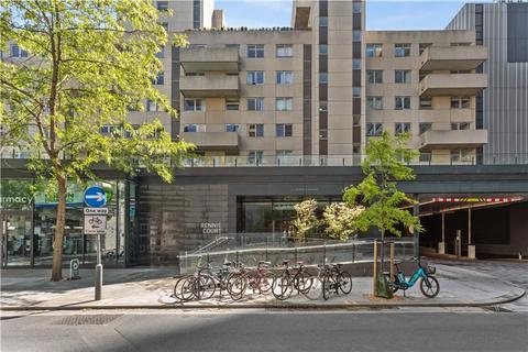 undefined, Rennie Court, 11 Upper Ground, London, SE1