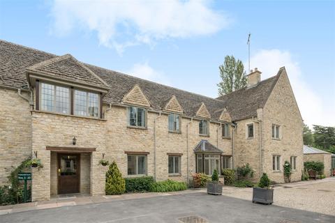 2 bedroom retirement property for sale, Station Road, Shipton-Under-Wychwood, Chipping Norton