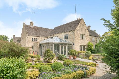 2 bedroom retirement property for sale, Station Road, Shipton-Under-Wychwood, Chipping Norton