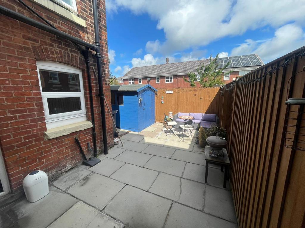 86 Roebuck Street