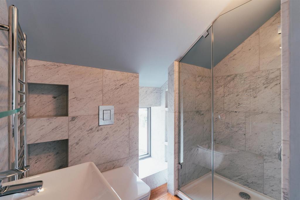 Bedroom 2 En-Suite Shower Room