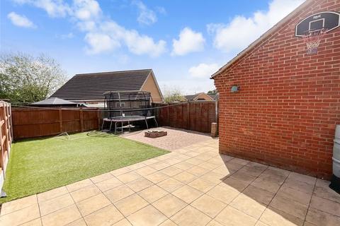 7 Oak Crescent, Wickford, SS11 7FF