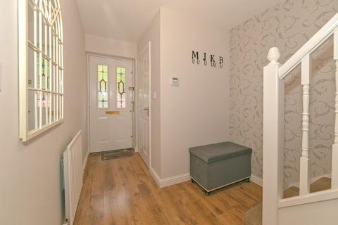 14 Bertram Close, New Bradwell, Milton Keynes, MK13 0DT