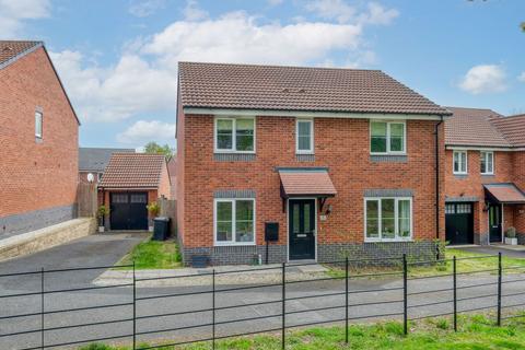 9 Aconbury Close, Webheath, Redditch, B97 5UL