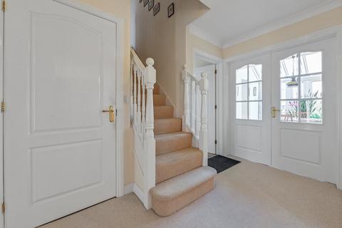 7 Darwin Close, Medbourne, Milton Keynes, MK5 6FF