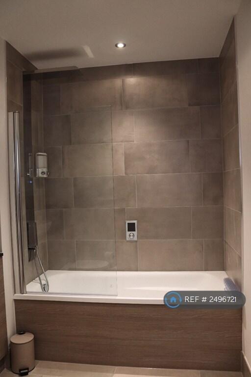 Bathroom.jpeg