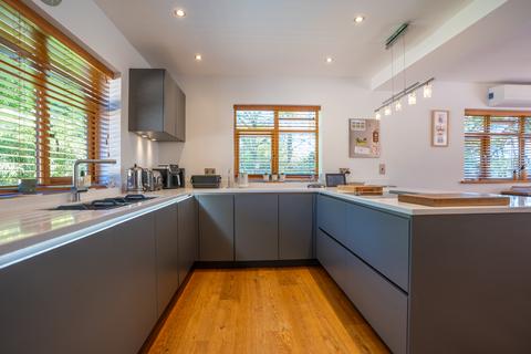 Stonecroft Forest Road, Hale, Fordingbridge, SP6 2NT