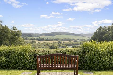 4 bedroom maisonette for sale, Missenden Road, Amersham, Buckinghamshire, HP7