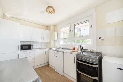 2 bedroom flat for sale, Lexden Road, London W3