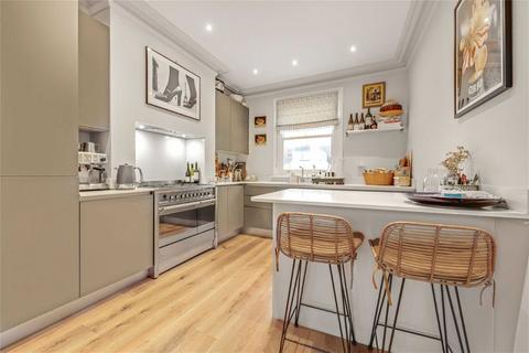 2 bedroom maisonette for sale, Davisville Road, London W12