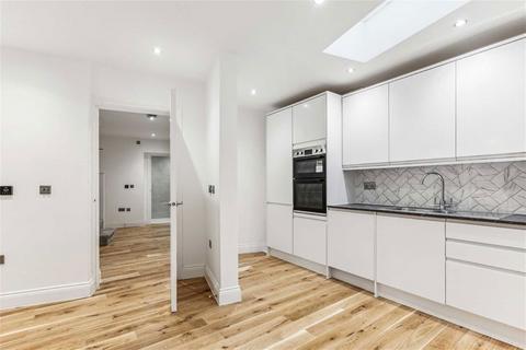 2 bedroom flat for sale, Askew Road, London W12