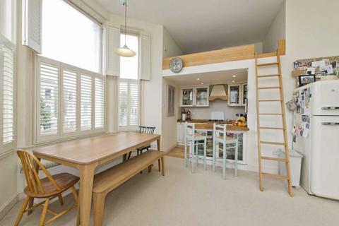 1 bedroom flat for sale, Boscombe Road, London W12