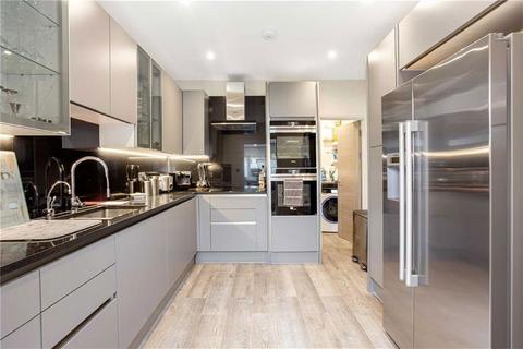 3 bedroom terraced house for sale, First Avenue, London W3
