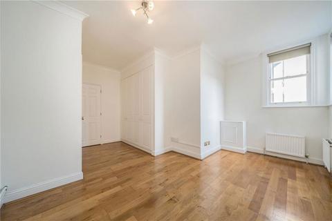 31 Hillgate Place, London, SW12 9ES