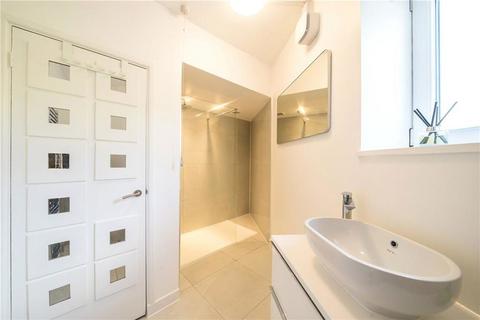 undefined, Bedford Hill, London SW12