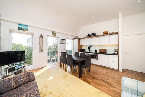 Balham Grove, London SW12
