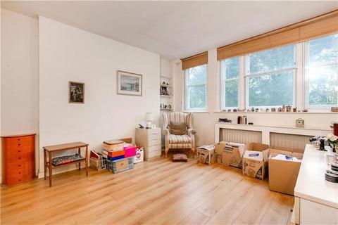 2 bedroom flat for sale, Castelnau, London SW13
