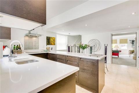 13 Cross Street, London, SW13 0AP