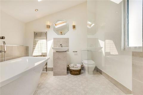 13 Cross Street, London, SW13 0AP