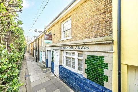 2 bedroom flat to rent, Railway Side, Barnes SW13