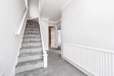 3 bedroom detached house for sale, Woodlands Road, Romford, RM1