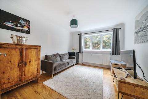 18 Churchfields, Kingsley, Bordon, GU35 9PJ