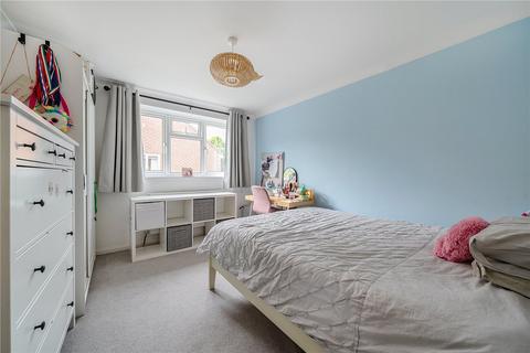18 Churchfields, Kingsley, Bordon, GU35 9PJ