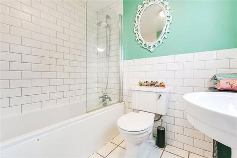 3 Combermere Road, London, SW9 9QG