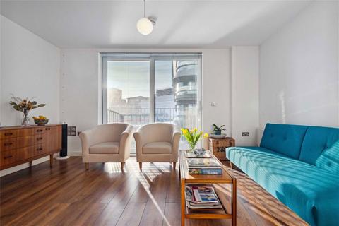1 bedroom flat for sale, Aquarelle House, London EC1V