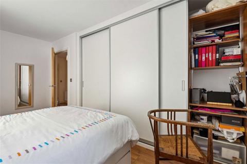 1 bedroom flat for sale, Aquarelle House, London EC1V