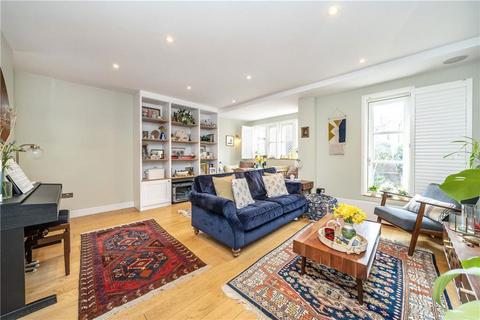 3 bedroom terraced house for sale, Nelsons Yard, London NW1