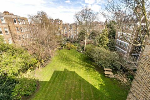 3 bedroom flat for sale, Beaufort Street, London SW3