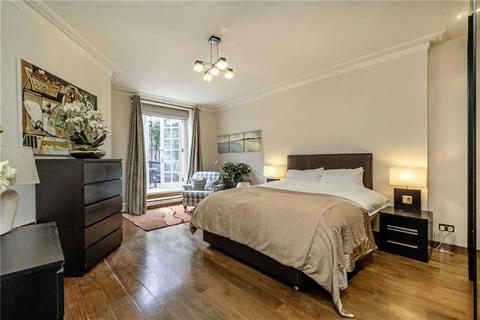 2 bedroom flat for sale, Pont Street, London SW1X