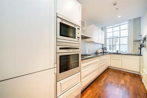 3 bedroom flat for sale, Elystan Street, London SW3