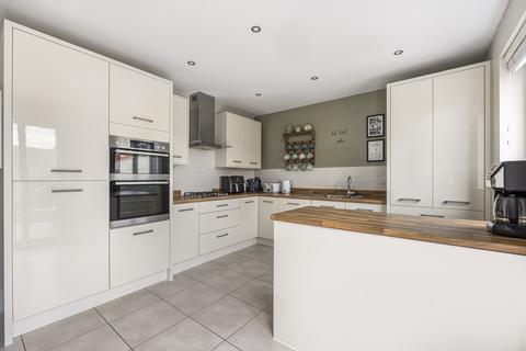 26 Apple Grove, Hereford, HR4 0EA