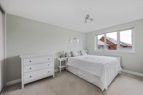 26 Apple Grove, Hereford, HR4 0EA