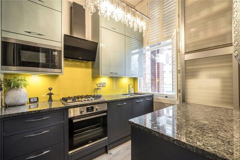 1 bedroom flat for sale, Nevern Square, London SW5