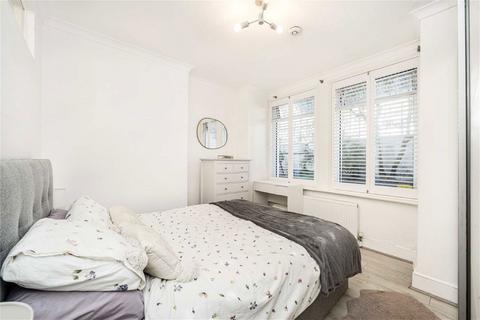 1 bedroom flat for sale, Chesson Road, London W14